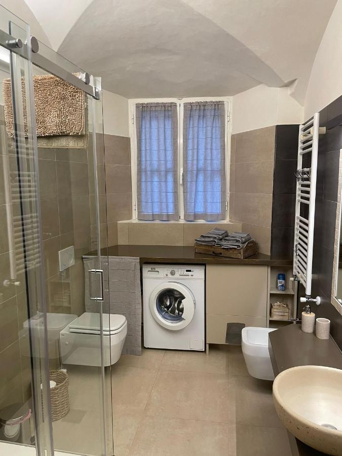 Il Nido Del Borgo Apartment Genoa Bagian luar foto